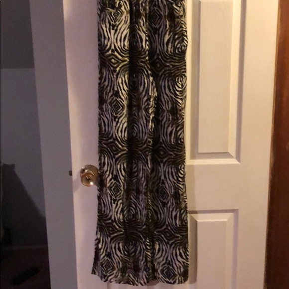 Romper - Picture 3 of 3